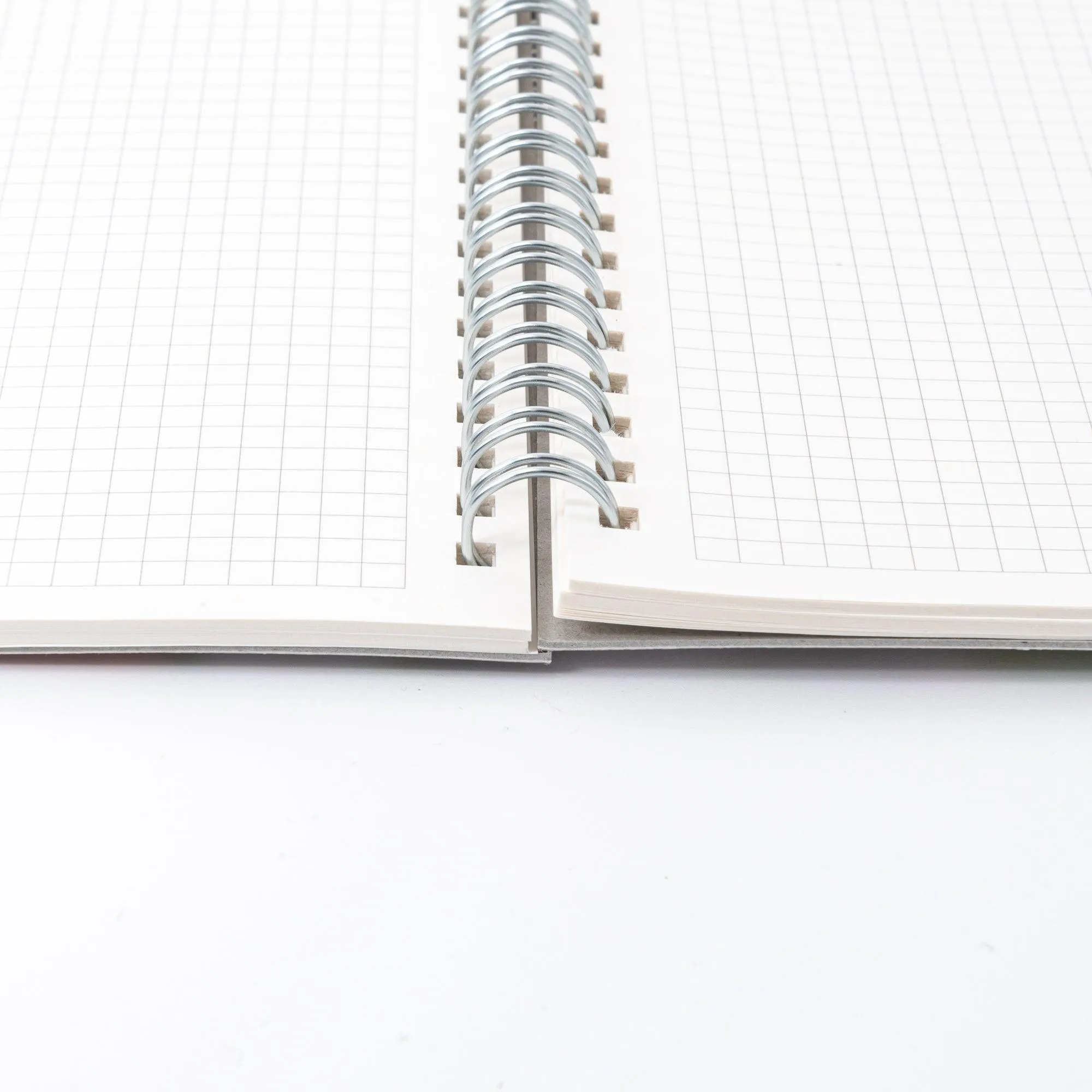 Lavender Mist Pastel Chrysanthemum Hand-Dyed Yuzen Washi Spiral Notebook (A5)