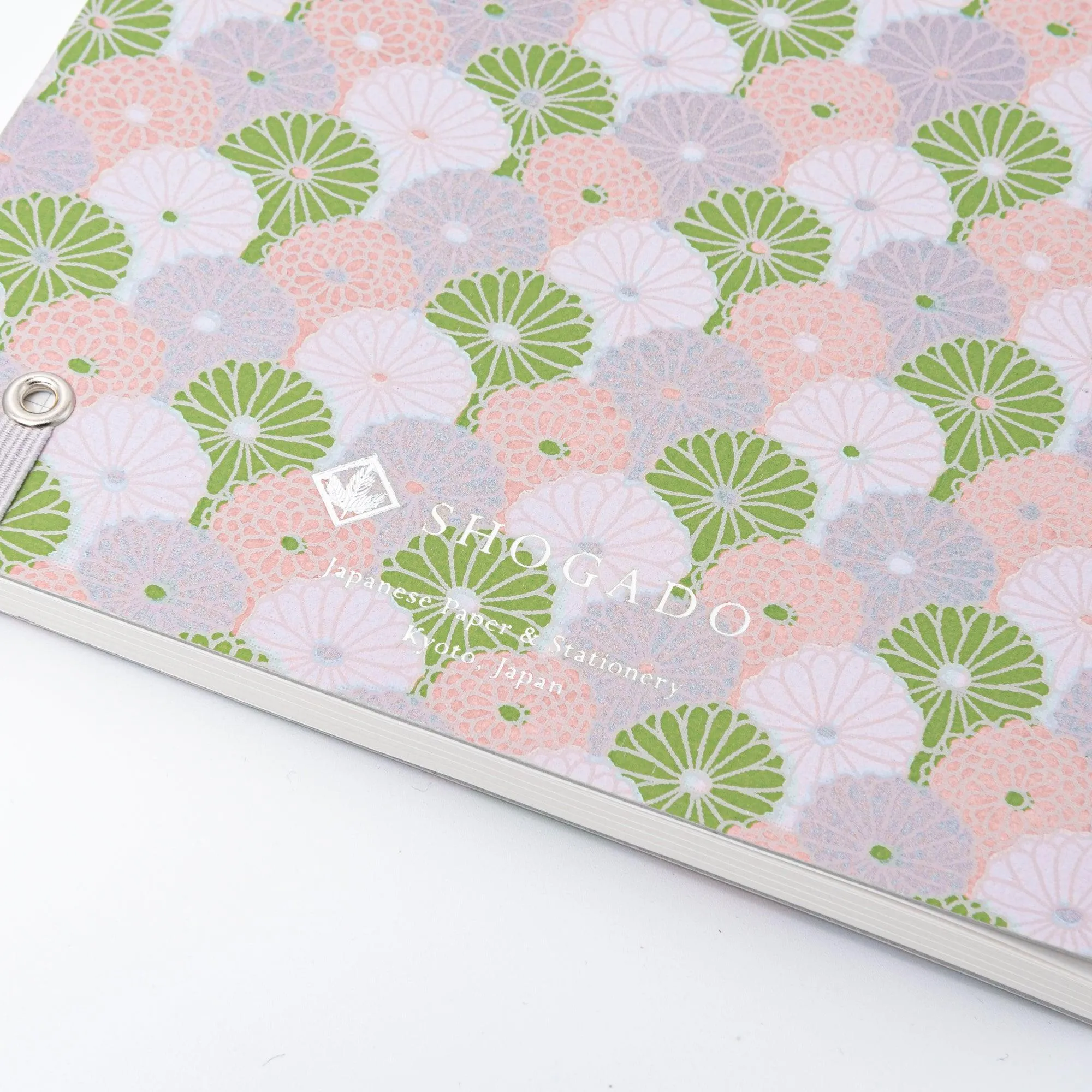 Lavender Mist Pastel Chrysanthemum Hand-Dyed Yuzen Washi Spiral Notebook (A5)