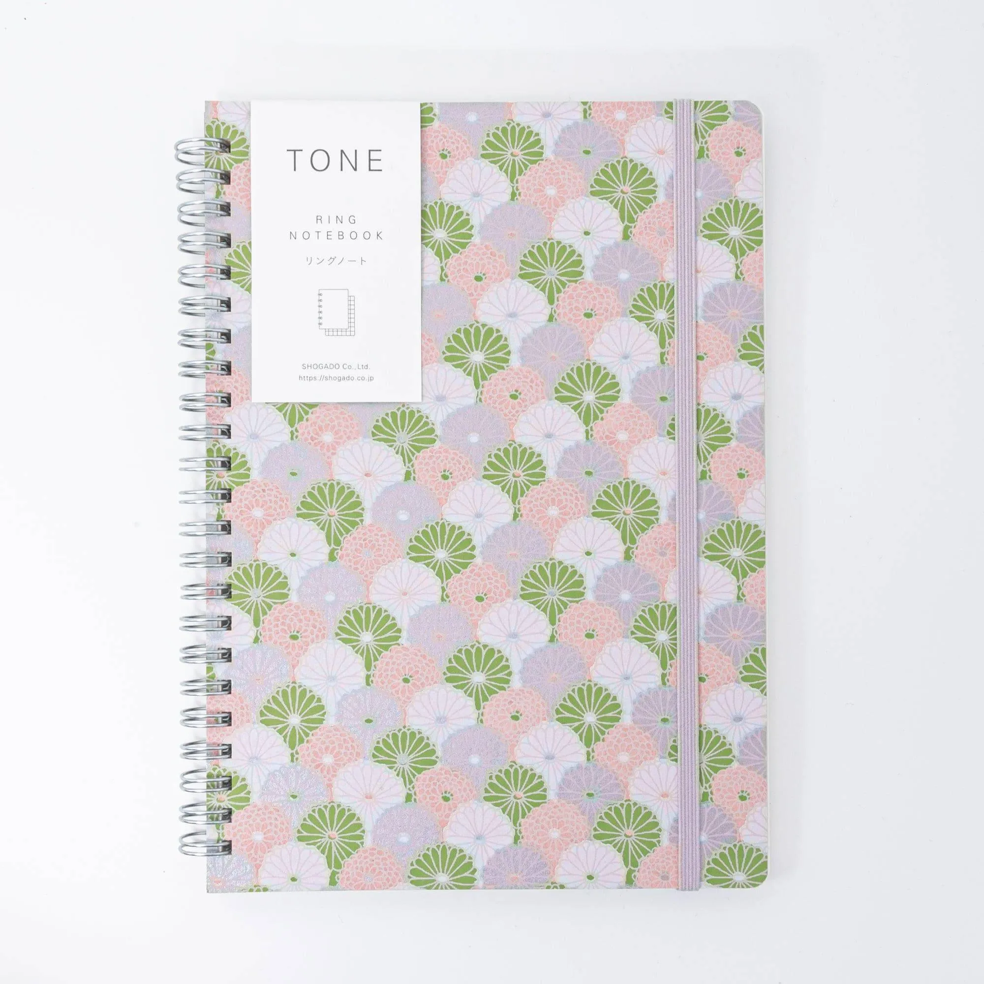 Lavender Mist Pastel Chrysanthemum Hand-Dyed Yuzen Washi Spiral Notebook (A5)
