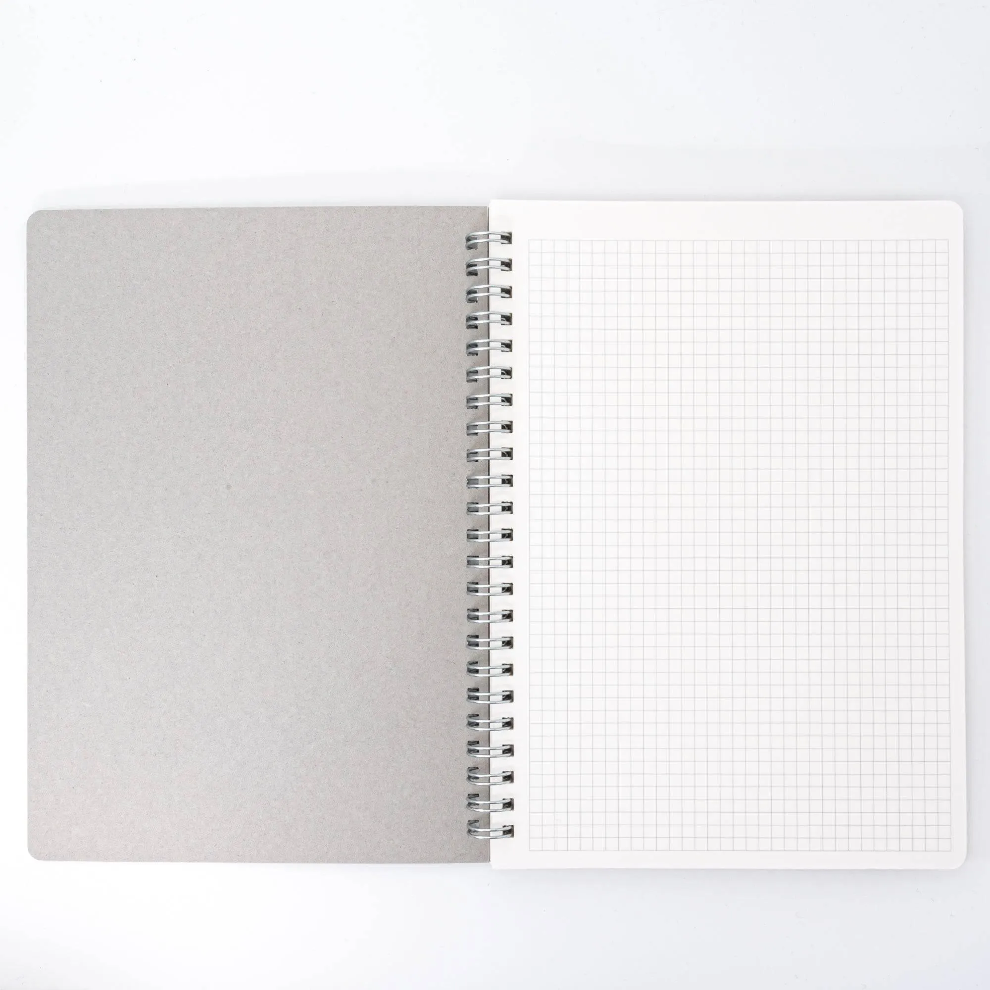Lavender Mist Pastel Chrysanthemum Hand-Dyed Yuzen Washi Spiral Notebook (A5)