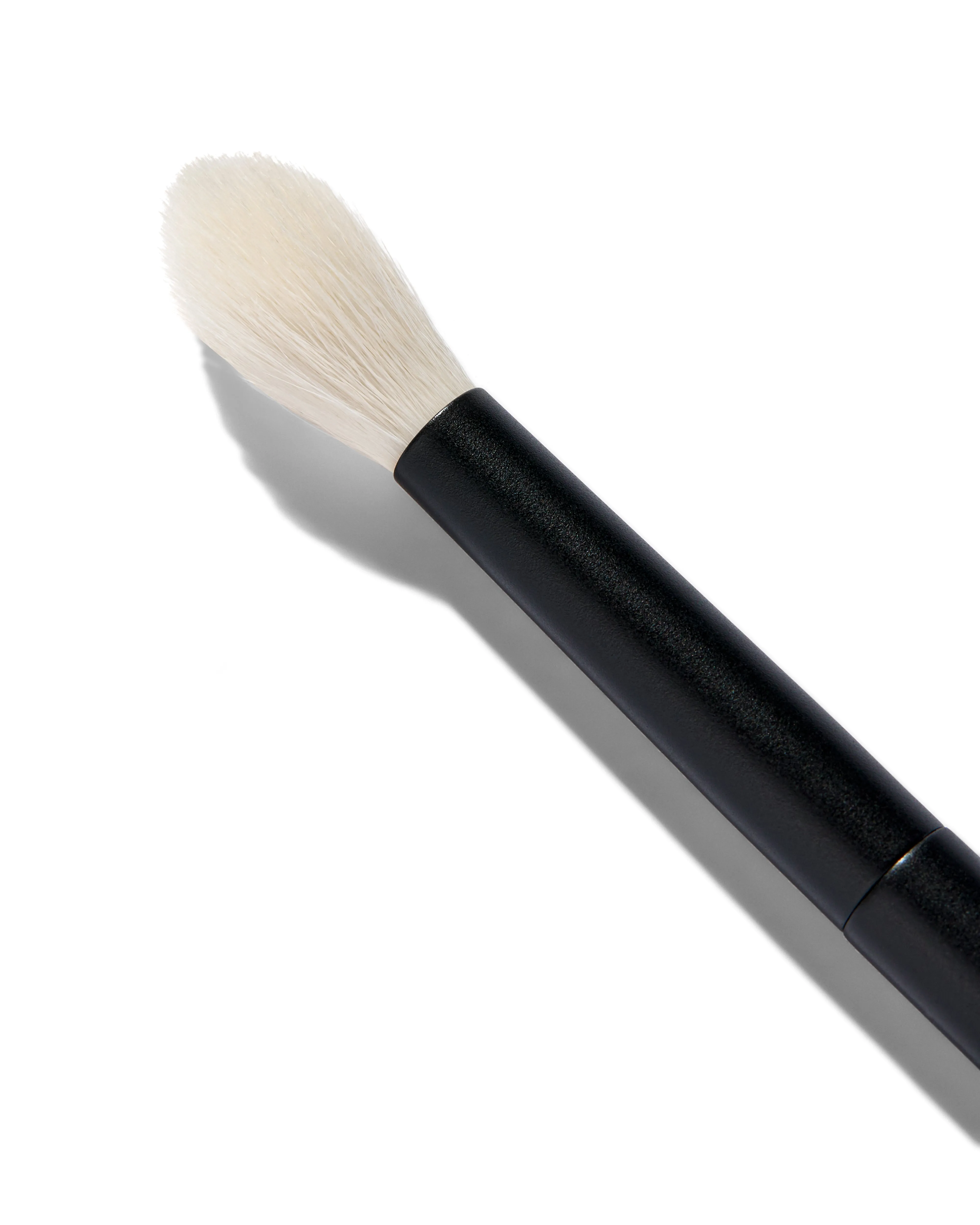 No. 9 (Seamless Blend Brush)
