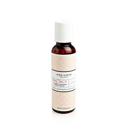 One Love Organics Easy Does It Foaming Cleanser