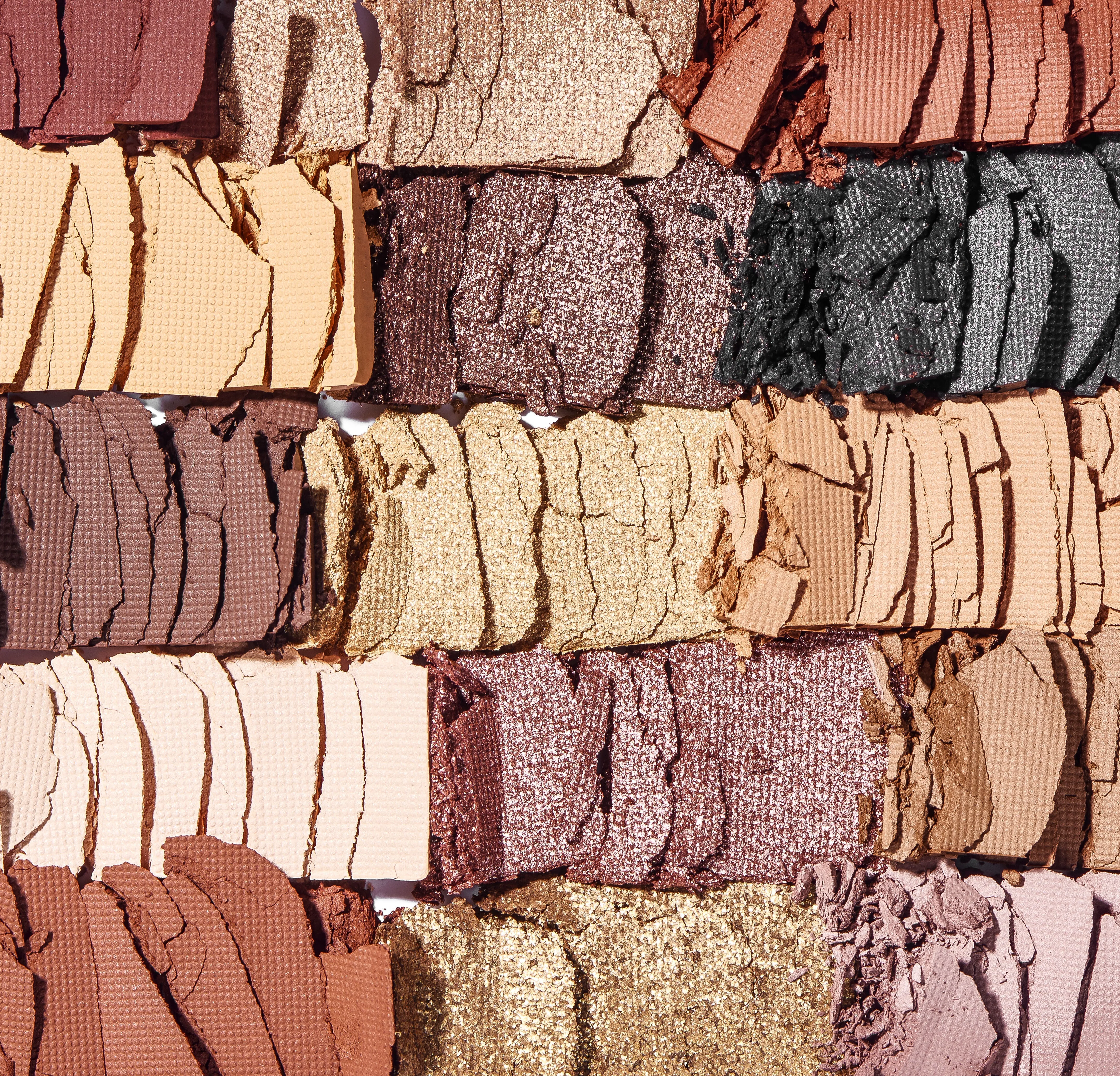 Reloaded Velvet Rose eyeshadow Palette